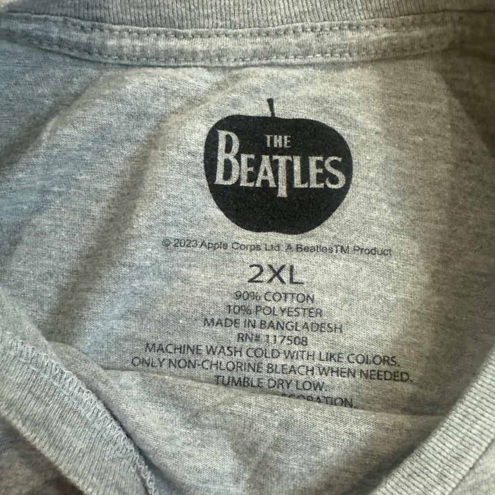 Gray The Beatles Abbey Road T-Shirt - Picture 4 of 5